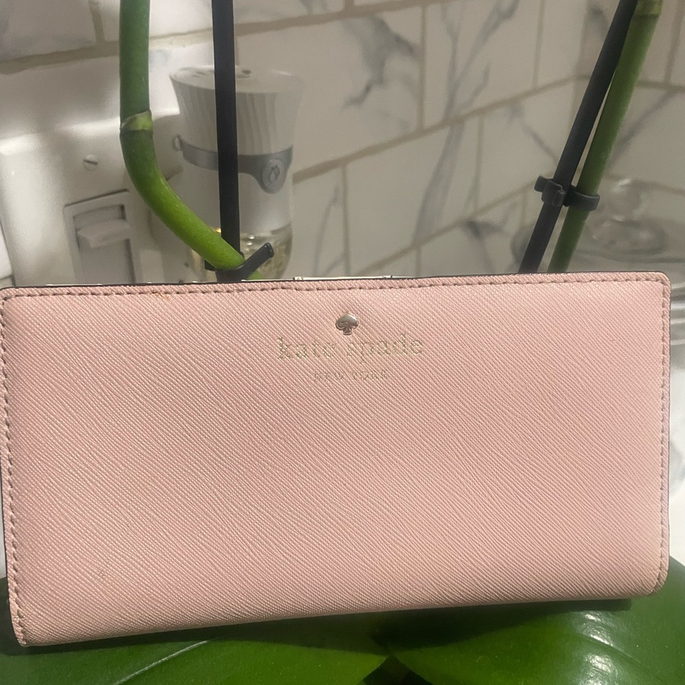 Kate Spade Pink Wallet